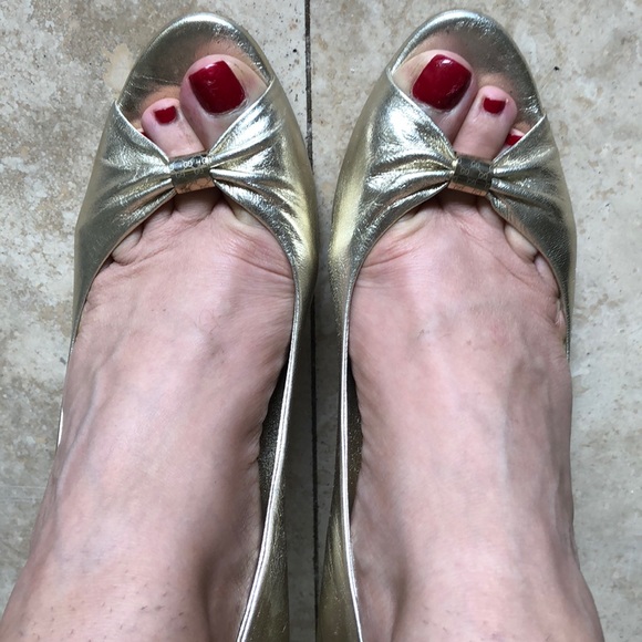 COPY - GUCCI METALLIC LEATHER WEDGES - Size 6 - Picture 5 of 6